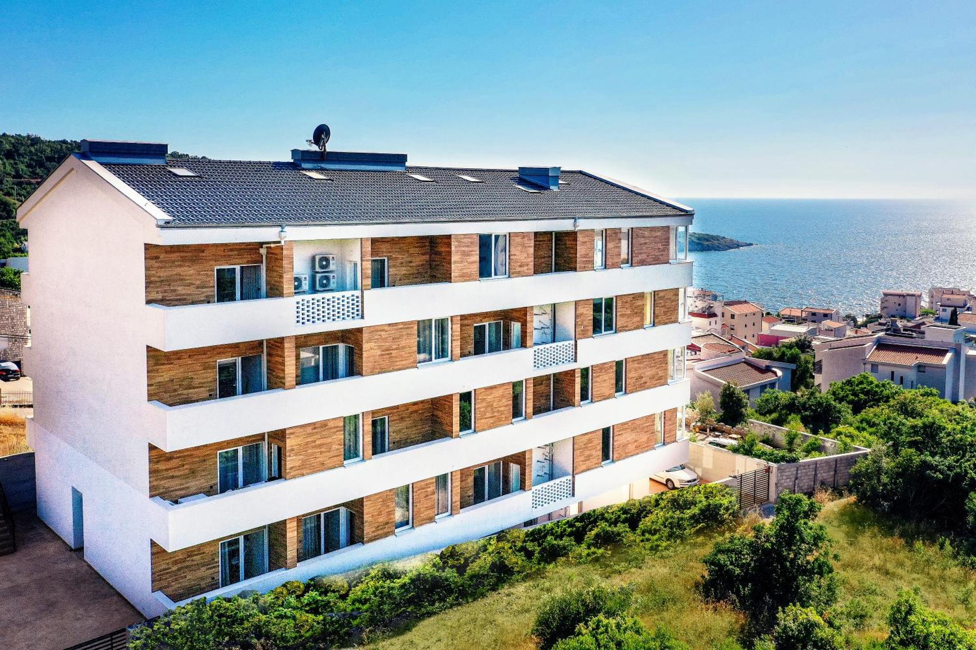 Apartments Magic Box II Utjeha Esterno foto